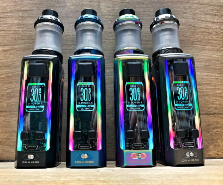 Freemax Maxus 2 200W Starter Kit lets the flavors dance around your taste buds